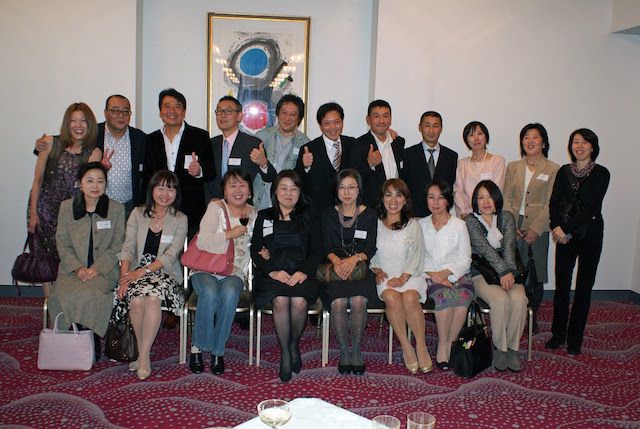 2012同窓会_3年◯組の集合写真